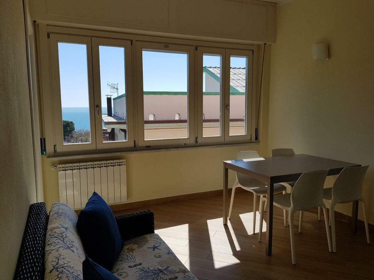 Stunning Seaview Apartment Monterosso al Mare Exteriör bild